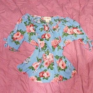 Medium striped floral blue and white blouse